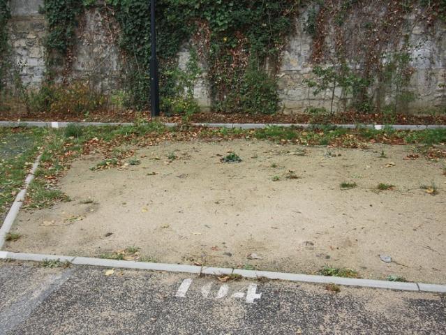 Garage vente à Pontoise, Persan