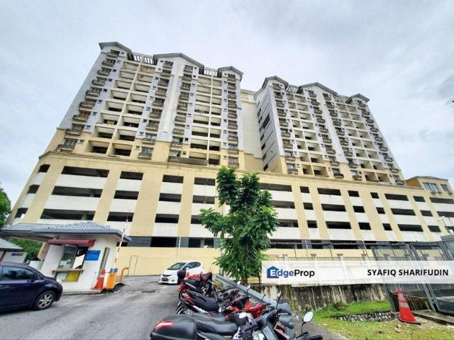 Condominium for sale in Petaling, Alam Impian