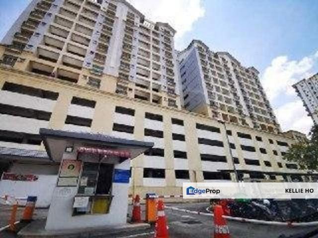 Condominium for sale in Petaling, Alam Impian