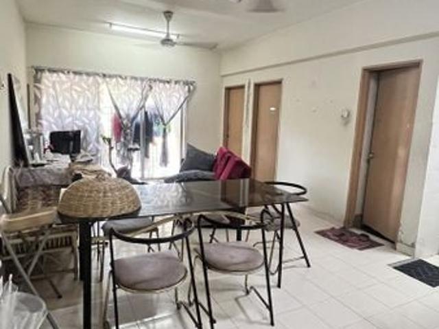 Condominium for sale in Petaling, Alam Impian
