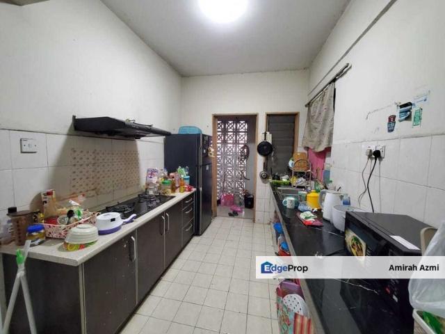 Condominium for sale in Petaling, Alam Impian