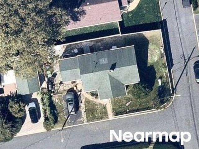 House for sale in Sayreville, New Jersey