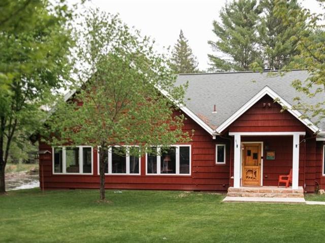 House for sale in Grayling House for sale in Grayling