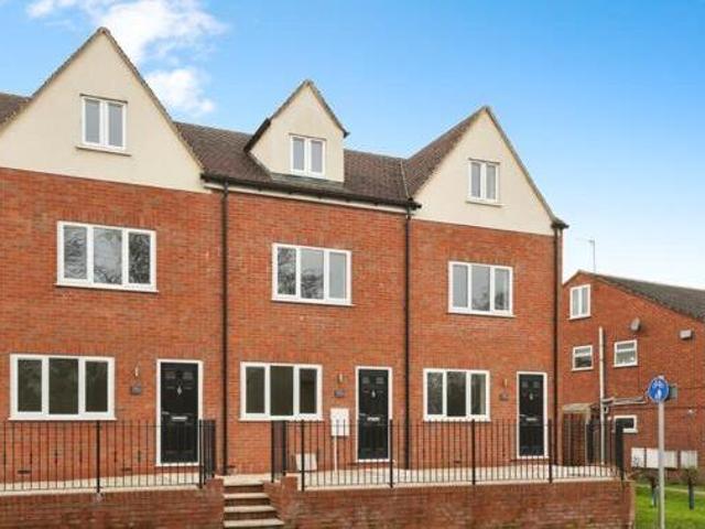 House for sale in Hampton, Crookhill