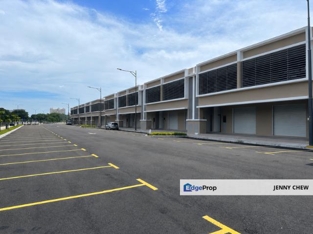 Shop for rent in Petaling, Subang Jaya