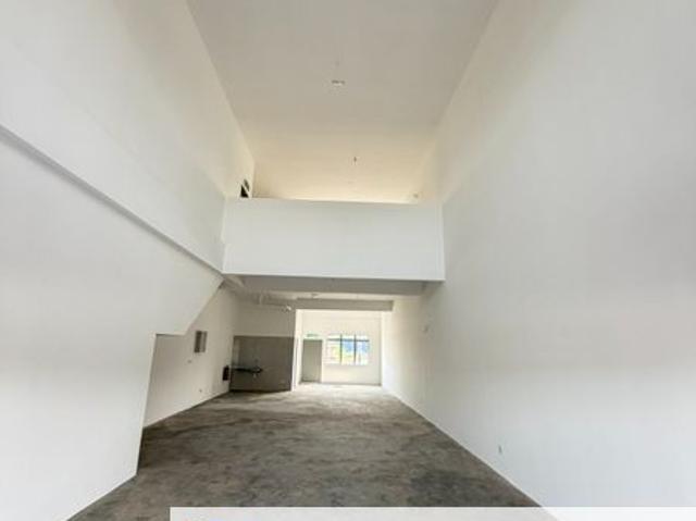Shop for rent in Petaling, Subang Jaya