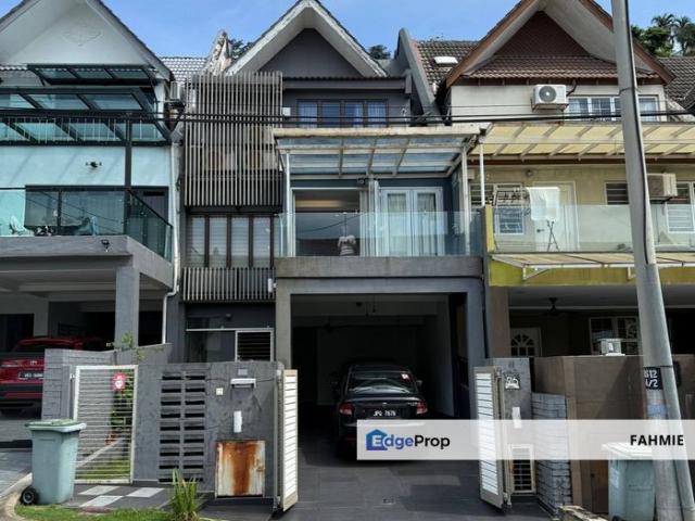 House for sale in Country Heights Damansara, Kuala Lumpur
