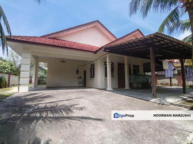 House for sale in Tanjong Sepat, Selangor