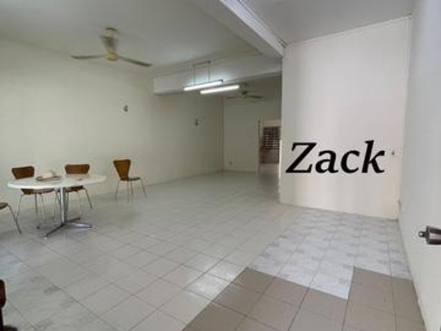 Terraced House for rent in Georgetown, Penang