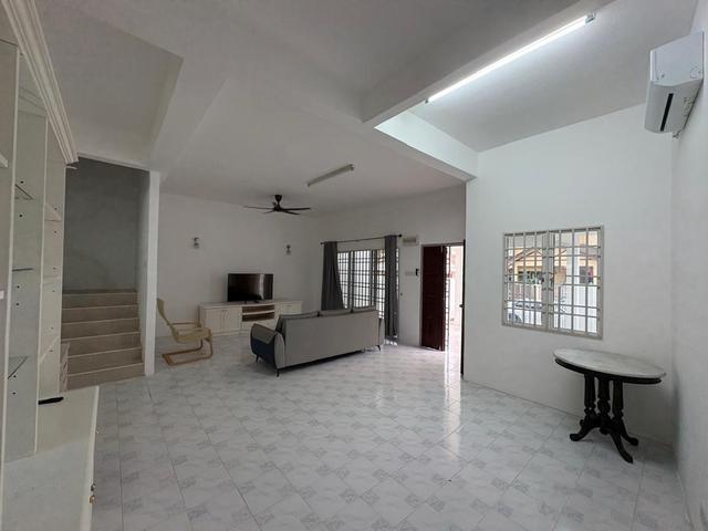 Terraced House for rent in Georgetown, Penang