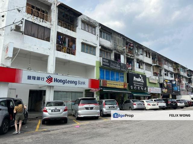Shop for sale in Langat, Selangor
