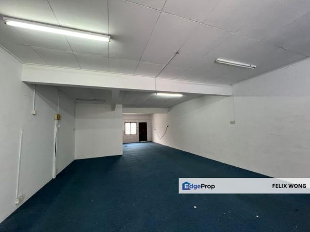 Shop for sale in Langat, Selangor