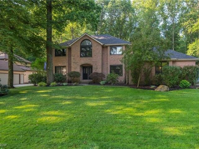 House for sale in Westlake