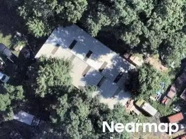 House for sale in Easton