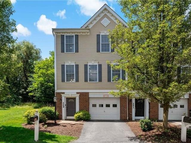 Condo for sale in Canonsburg Condo for sale in Canonsburg