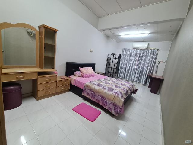 Room for rent in Wellesley, Penang