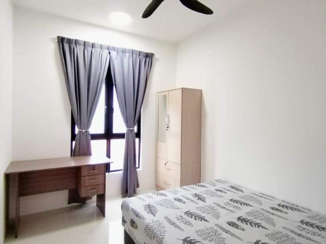 Room for rent in Wellesley, Penang