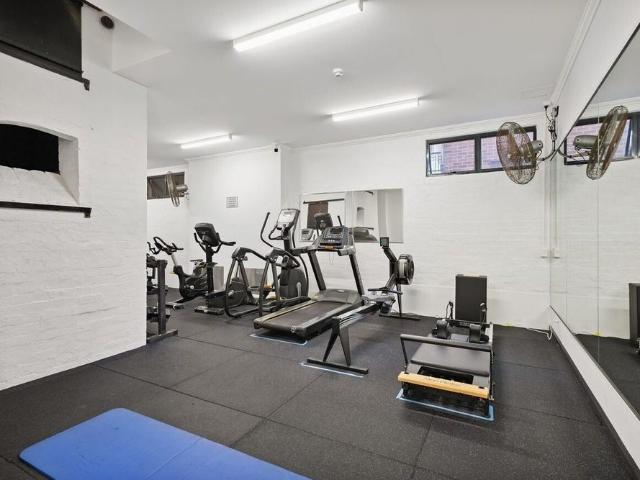 Room for rent in Cockburn, Western Australia