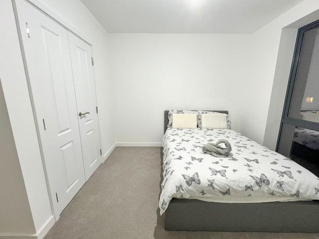Room for rent in Racecourse Estate, Greater London