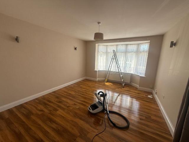 House for rent in Gants Hill, Greater London