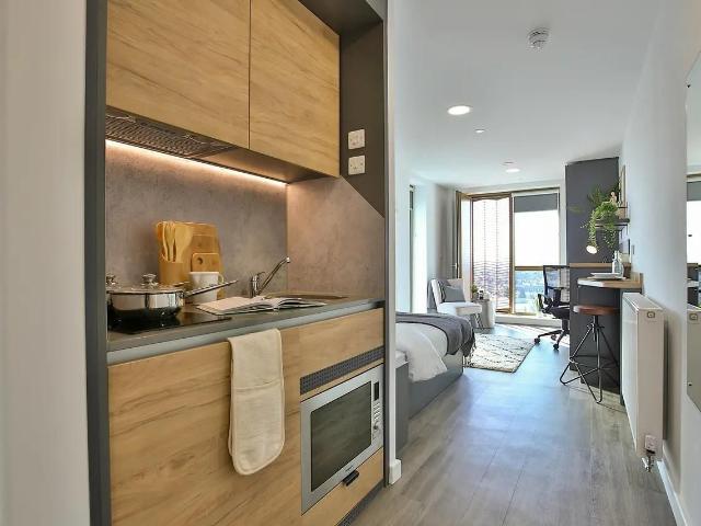 Studio for rent in Gants Hill, Greater London