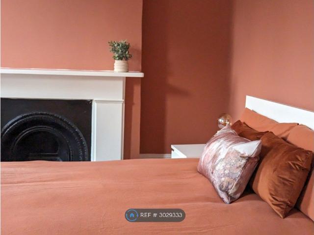 House for rent in Stroud Green, Greater London