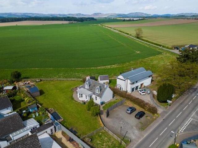 House for sale in Stanley
