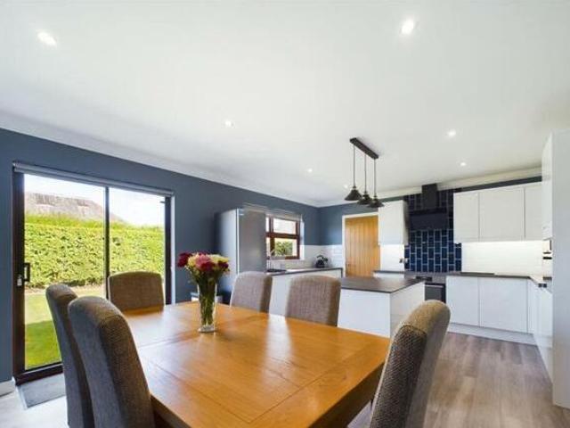 House for sale in Stanley