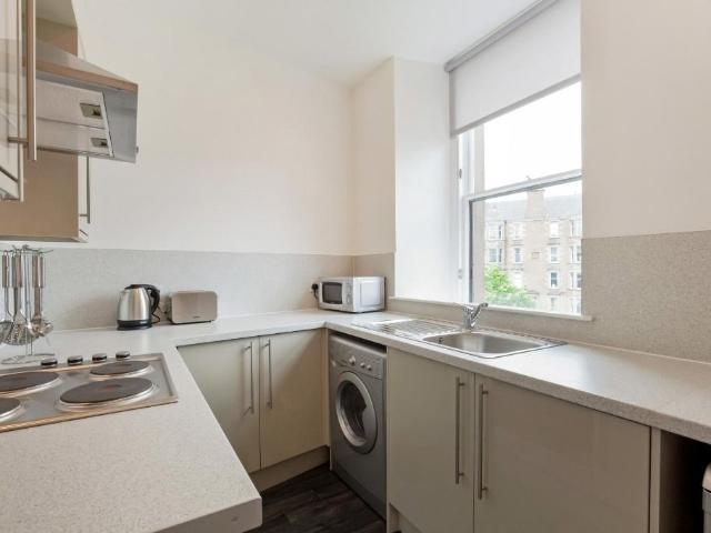 Apartment for rent in West End, Scotland
