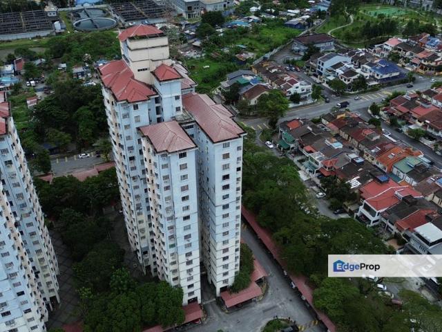 Condominium for sale in Desa Pandan