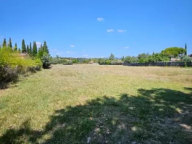 Terrain vente à Apt, Pertuis