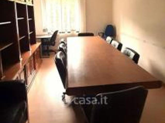 Ufficio in affitto a Cenerente, Umbria