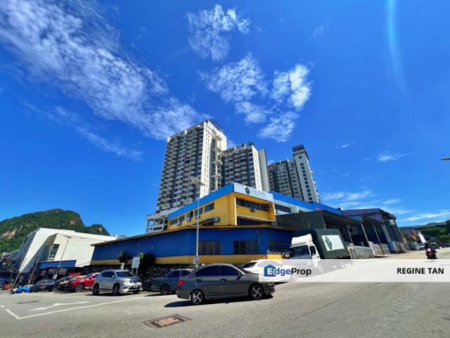 Warehouse for sale in Selayang, Selangor