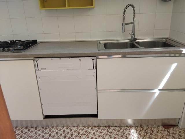 Appartamento in affitto a Centro Storico, Marche