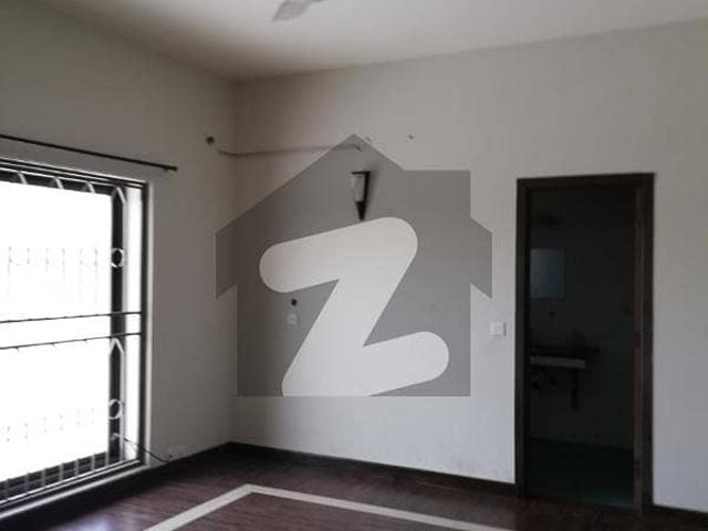 Apartment for sale in Peshawar, North West Frontier Province