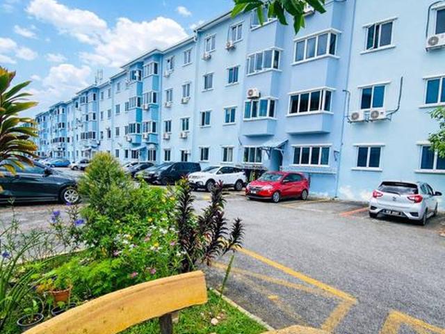 Apartment for sale in Country Heights Damansara, Kuala Lumpur