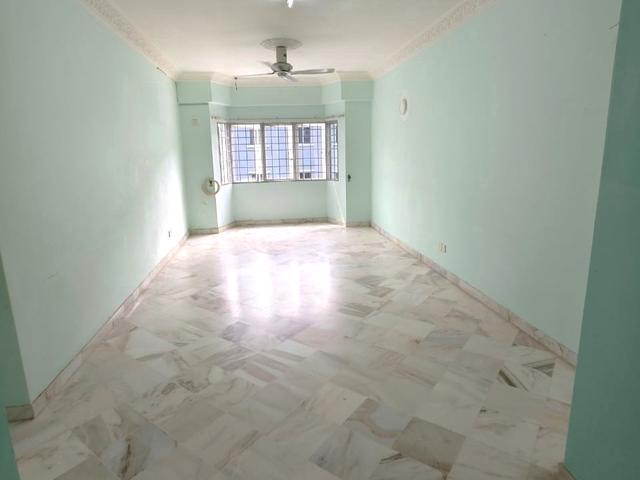 Apartment for sale in Langat, Selangor