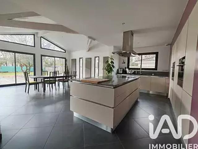 Maison vente à Bordeaux, Pessac