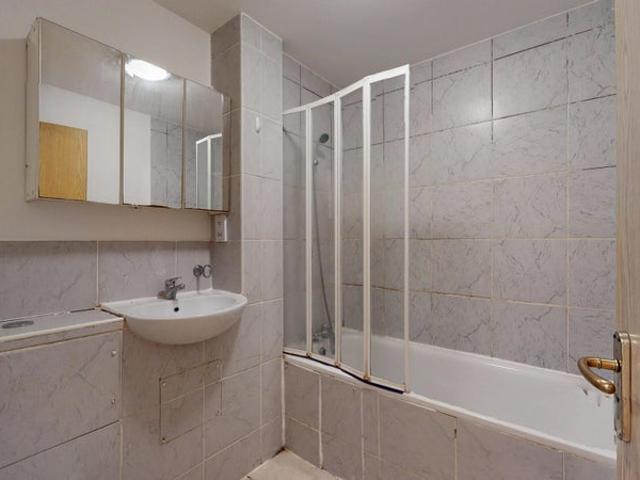 Apartment for rent in Walworth, Greater London