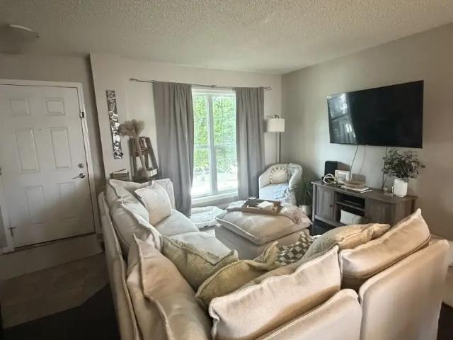 House for rent in Northwest, Alberta