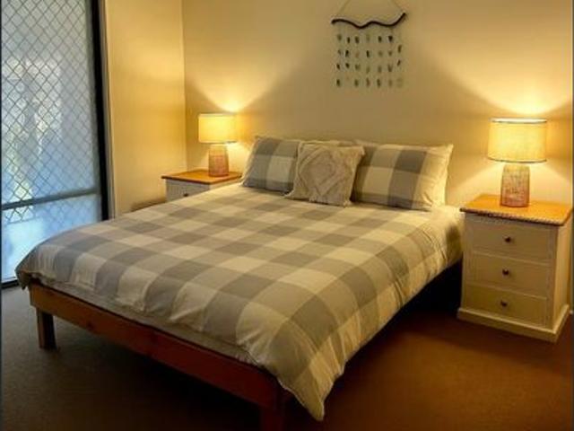 House for rent in High Wycombe, Western Australia