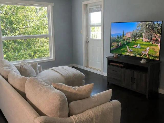 Apartment for rent in Akinsdale, St. Albert