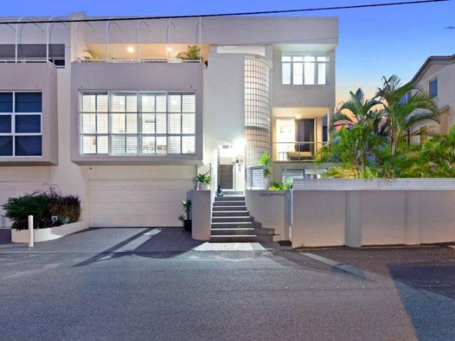 Townhouse for rent in Fernbrook, Queensland