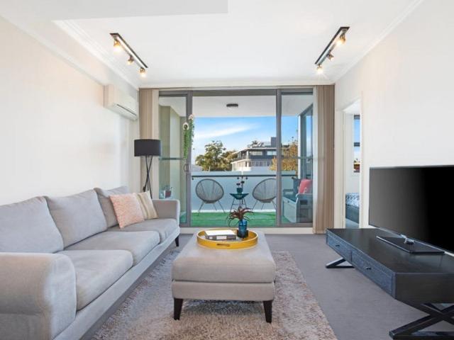 Apartment for rent in Cremorne Junction, Sydney