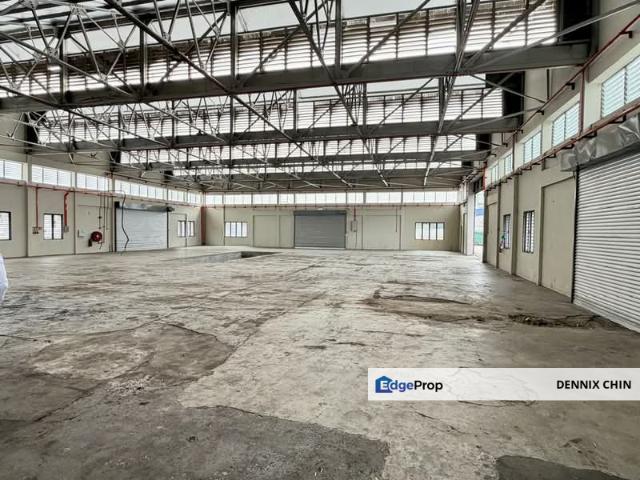 Warehouse for rent in Petaling, Damansara Damai
