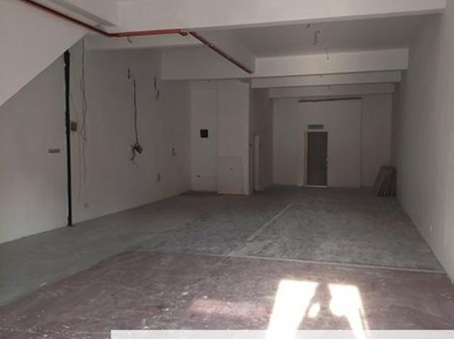 Shop for rent in Petaling, Damansara Damai