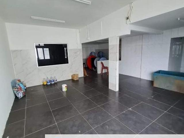 Shop for sale in Petaling, Damansara Damai