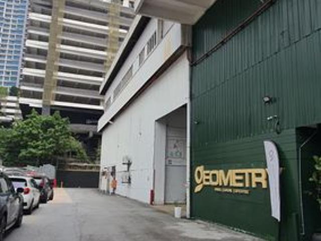 Warehouse for rent in Petaling, Damansara Damai
