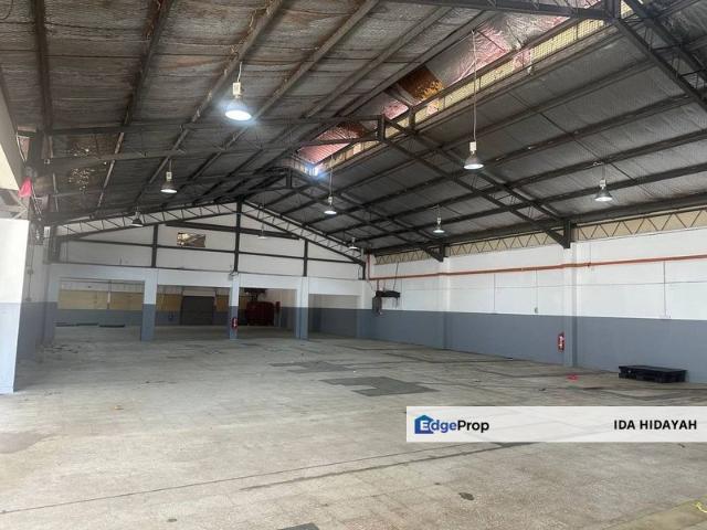 Warehouse for rent in Petaling, Damansara Damai