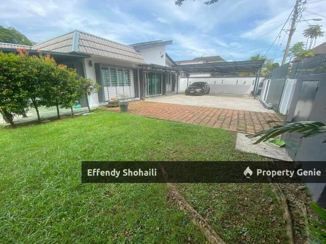 Bungalow for sale in Petaling, Damansara Damai